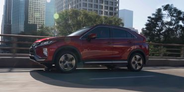 MITSUBISHI ECLIPSE CROSS 2019 Features